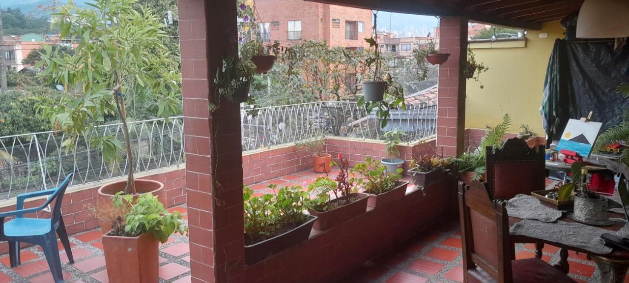 Alcobas Con Desayuno Incluido Bano Compartido Apartment Medellín Exterior foto